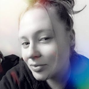 Meet your Posher, Carolyn